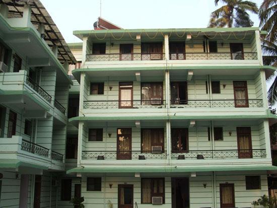 Oyo 7216 Kris Resort Goa Exterior photo